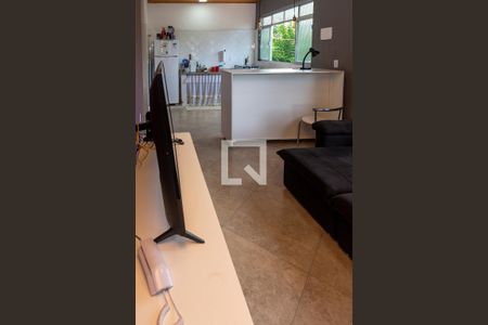 Casa de condomínio à venda com 145m², 3 quartos e 1 vagaSala 2