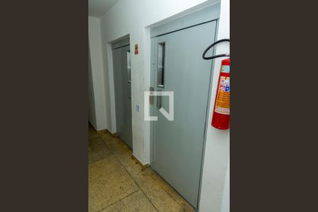 Apartamento para alugar com 50m², 2 quartos e 2 vagas Apartamento para alugar com 50m², 2 quartos e 2 vagasCorredor