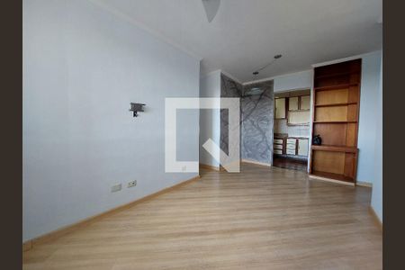 Sala de apartamento para alugar com 3 quartos, 63m² em Vila Constança, São Paulo