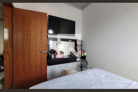 Quarto de apartamento para alugar com 2 quartos, 48m² em Jardim Alvorada, Santo André