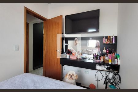 Quarto de apartamento para alugar com 2 quartos, 48m² em Jardim Alvorada, Santo André