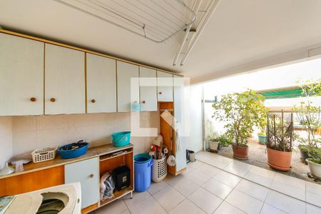 Casa à venda com 287m², 6 quartos e 3 vagasÁrea de Serviço 2