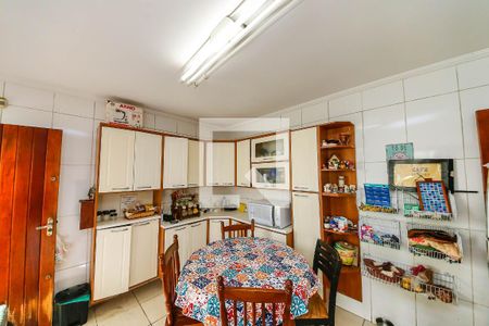 Casa à venda com 287m², 6 quartos e 3 vagasCozinha