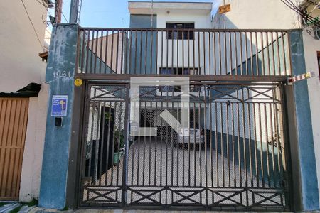 Casa à venda com 287m², 6 quartos e 3 vagasFachada