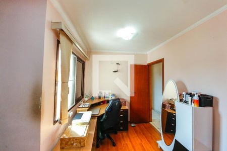 Casa à venda com 287m², 6 quartos e 3 vagasQuarto 2