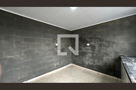 Cozinha de kitnet/studio para alugar com 1 quarto, 27m² em Pilarzinho, Curitiba