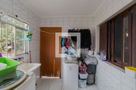 Casa à venda com 500m², 2 quartos e 3 vagas Casa à venda com 500m², 2 quartos e 3 vagasÁrea de Serviço