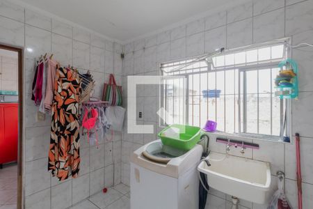 Casa à venda com 500m², 2 quartos e 3 vagas Casa à venda com 500m², 2 quartos e 3 vagasÁrea de Serviço