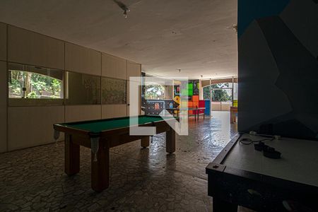 Apartamento à venda com 48m², 2 quartos e 1 vagaÁrea comum - sala de jogos_3