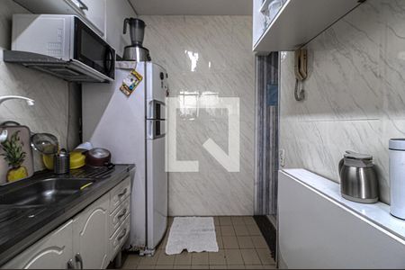 Apartamento à venda com 48m², 2 quartos e 1 vagacozinha e área de serviço 