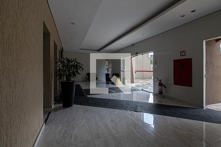 Apartamento à venda com 48m², 2 quartos e 1 vagahall de entrada do prédio3