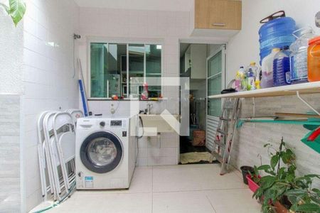 Casa à venda com 130m², 3 quartos e 2 vagas