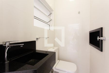 Casa para alugar com 125m², 3 quartos e 2 vagas Casa para alugar com 125m², 3 quartos e 2 vagasBanheiro de Serviço