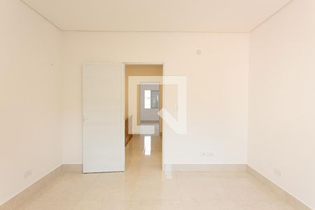 Casa para alugar com 125m², 3 quartos e 2 vagas Casa para alugar com 125m², 3 quartos e 2 vagasQuarto