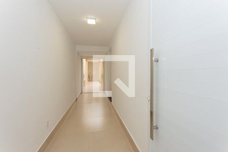 Casa para alugar com 125m², 3 quartos e 2 vagas Casa para alugar com 125m², 3 quartos e 2 vagasCorredor