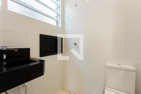 Casa para alugar com 125m², 3 quartos e 2 vagas Casa para alugar com 125m², 3 quartos e 2 vagasBanheiro da Suíte