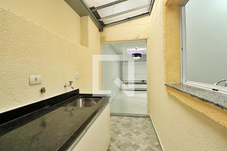 Apartamento para alugar com 64m², 2 quartos e 1 vagaÁrea de Serviço