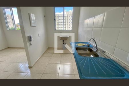 Cozinha de apartamento à venda com 2 quartos, 47m² em Palmeiras, Belo Horizonte