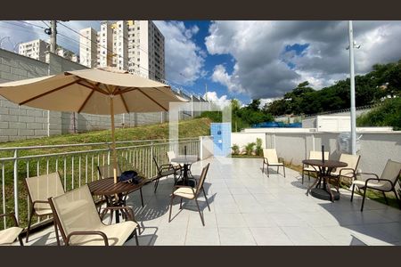 Apartamento à venda com 47m², 2 quartos e 1 vaga Apartamento à venda com 47m², 2 quartos e 1 vagaÁrea comum - Piscina