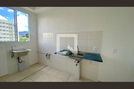 Cozinha de apartamento à venda com 2 quartos, 47m² em Palmeiras, Belo Horizonte