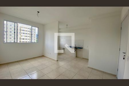 Sala de apartamento à venda com 2 quartos, 47m² em Palmeiras, Belo Horizonte