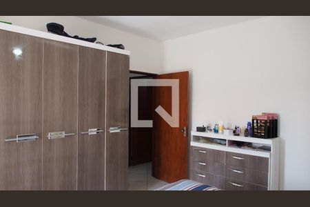 Casa à venda com 122m², 3 quartos e 2 vagasQuarto 3 - Suíte