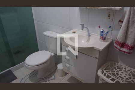 Casa à venda com 122m², 3 quartos e 2 vagasBanheiro das Suítes