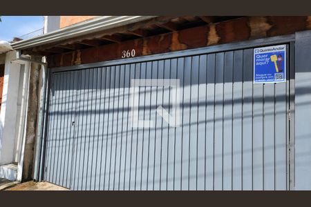 Casa à venda com 122m², 3 quartos e 2 vagasFachada