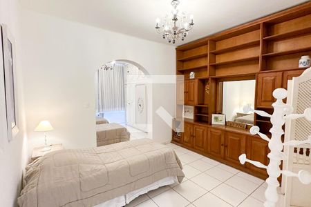 Apartamento à venda com 400m², 4 quartos e 2 vagas Apartamento à venda com 400m², 4 quartos e 2 vagasQuarto 03