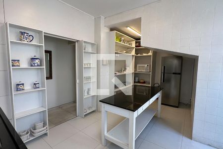 Apartamento à venda com 400m², 4 quartos e 2 vagas Apartamento à venda com 400m², 4 quartos e 2 vagasCozinha