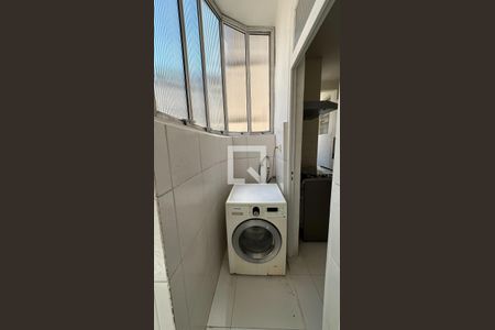 Apartamento à venda com 400m², 4 quartos e 2 vagas Apartamento à venda com 400m², 4 quartos e 2 vagasÁrea de Serviço