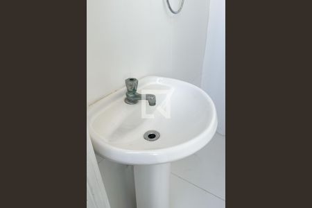 Apartamento à venda com 400m², 4 quartos e 2 vagas Apartamento à venda com 400m², 4 quartos e 2 vagasBanheiro de Serviço