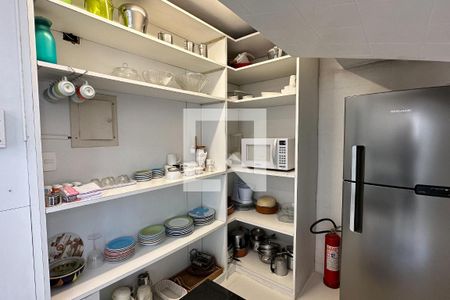 Apartamento à venda com 400m², 4 quartos e 2 vagas Apartamento à venda com 400m², 4 quartos e 2 vagasCozinha