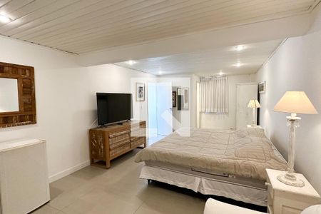 Apartamento à venda com 400m², 4 quartos e 2 vagas Apartamento à venda com 400m², 4 quartos e 2 vagasSuíte 02