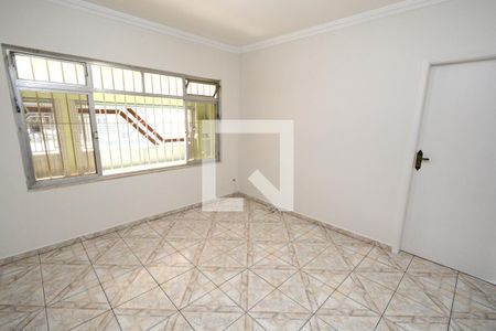 Sala de casa para alugar com 2 quartos, 140m² em Recanto dos Sonhos, São Paulo