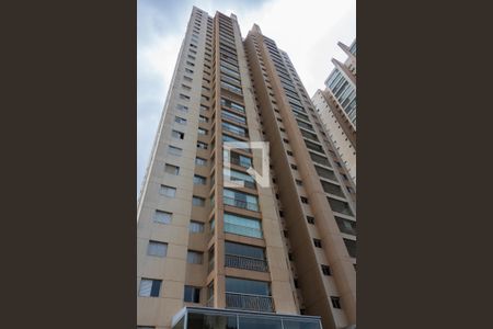 Apartamento para alugar com 95m², 2 quartos e 2 vagasFachada 