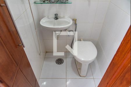 Apartamento à venda com 72m², 3 quartos e 1 vagaBanheiro de serviço