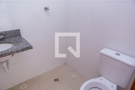 Apartamento para alugar com 38m², 2 quartos e sem vagaBanheiro