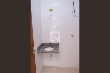 Apartamento para alugar com 38m², 2 quartos e sem vagaBanheiro