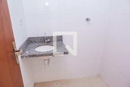 Apartamento para alugar com 38m², 2 quartos e sem vagaBanheiro