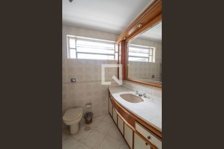 Banheiro da Suíte de apartamento à venda com 4 quartos, 102m² em Moinhos de Vento, Porto Alegre