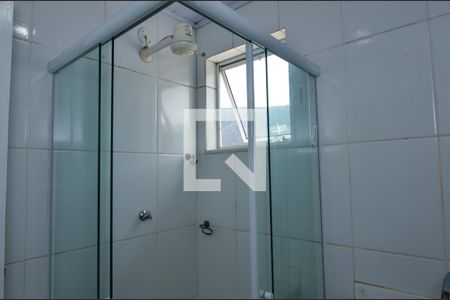 Casa de condomínio à venda com 178m², 5 quartos e 1 vagaBanheiro 