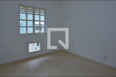 Casa de condomínio à venda com 178m², 5 quartos e 1 vagaQuarto 3