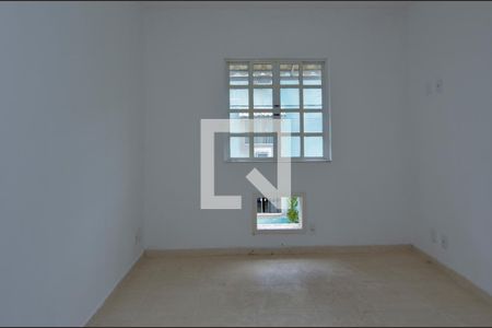 Casa de condomínio à venda com 178m², 5 quartos e 1 vagaQuarto 3