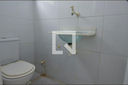 Casa de condomínio à venda com 178m², 5 quartos e 1 vagaLavabo