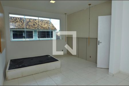 Casa de condomínio à venda com 178m², 5 quartos e 1 vagaQuarto 1