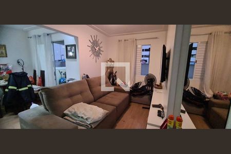 Sala de apartamento para alugar com 2 quartos, 60m² em Conceicao, Osasco