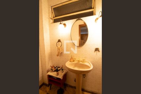 Lavabo de apartamento para alugar com 3 quartos, 170m² em Independência, Porto Alegre