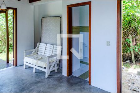 Sala / Cozinha de casa para alugar com 1 quarto, 35m² em São João do Rio Vermelho, Florianópolis
