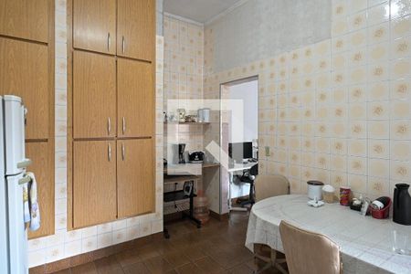 Casa à venda com 300m², 1 quarto e 5 vagasCozinha 